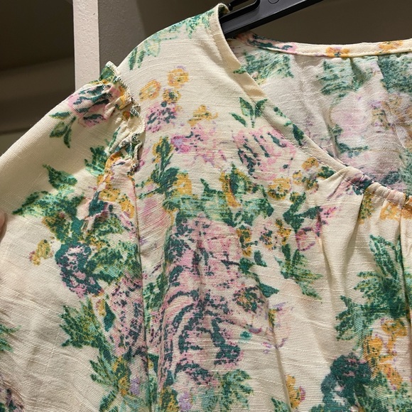 LC Lauren Conrad Women’s Floral 3/4 Sleeve Top - Picture 6 of 9